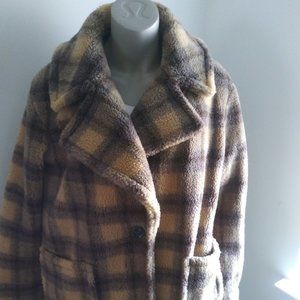 Kendall & Kylie Warm Coat XL